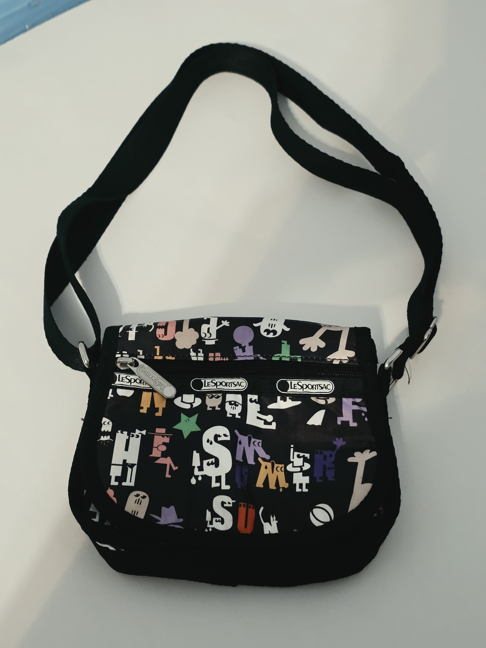 LeSportsac Sophia SUMMER Black Multicolor Crossbody Mini Bag